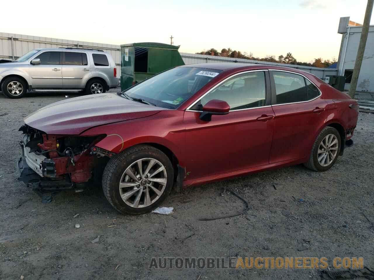 4T1C11AK3NU622894 TOYOTA CAMRY 2022