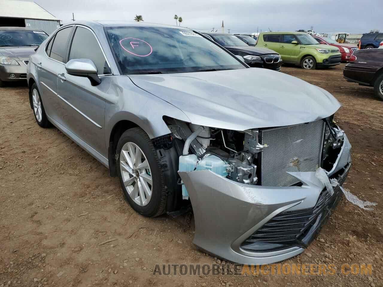 4T1C11AK3NU651778 TOYOTA CAMRY 2022