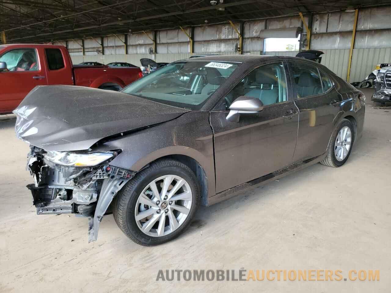 4T1C11AK3NU661114 TOYOTA CAMRY 2022