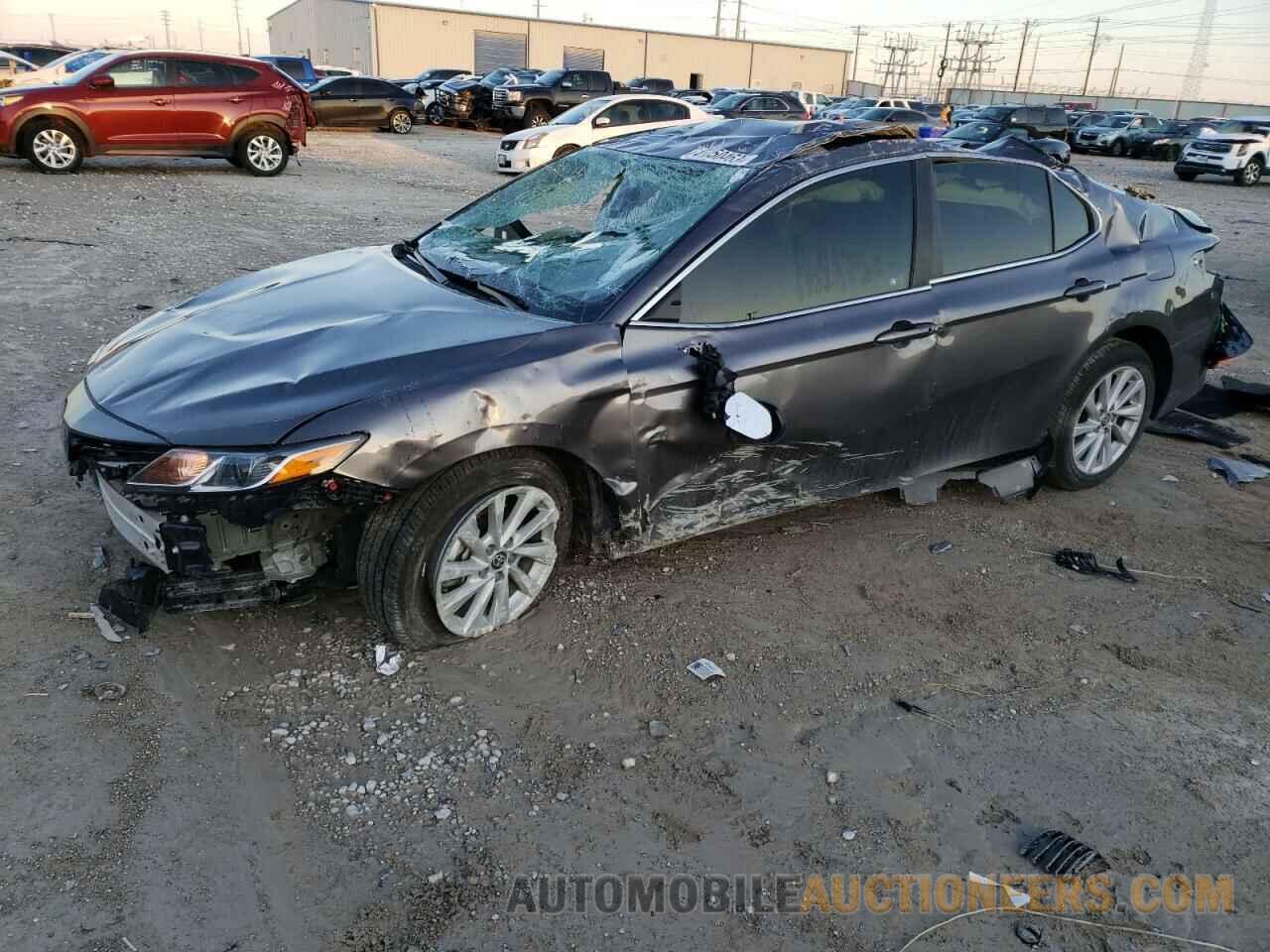 4T1C11AK3PU084782 TOYOTA CAMRY 2023