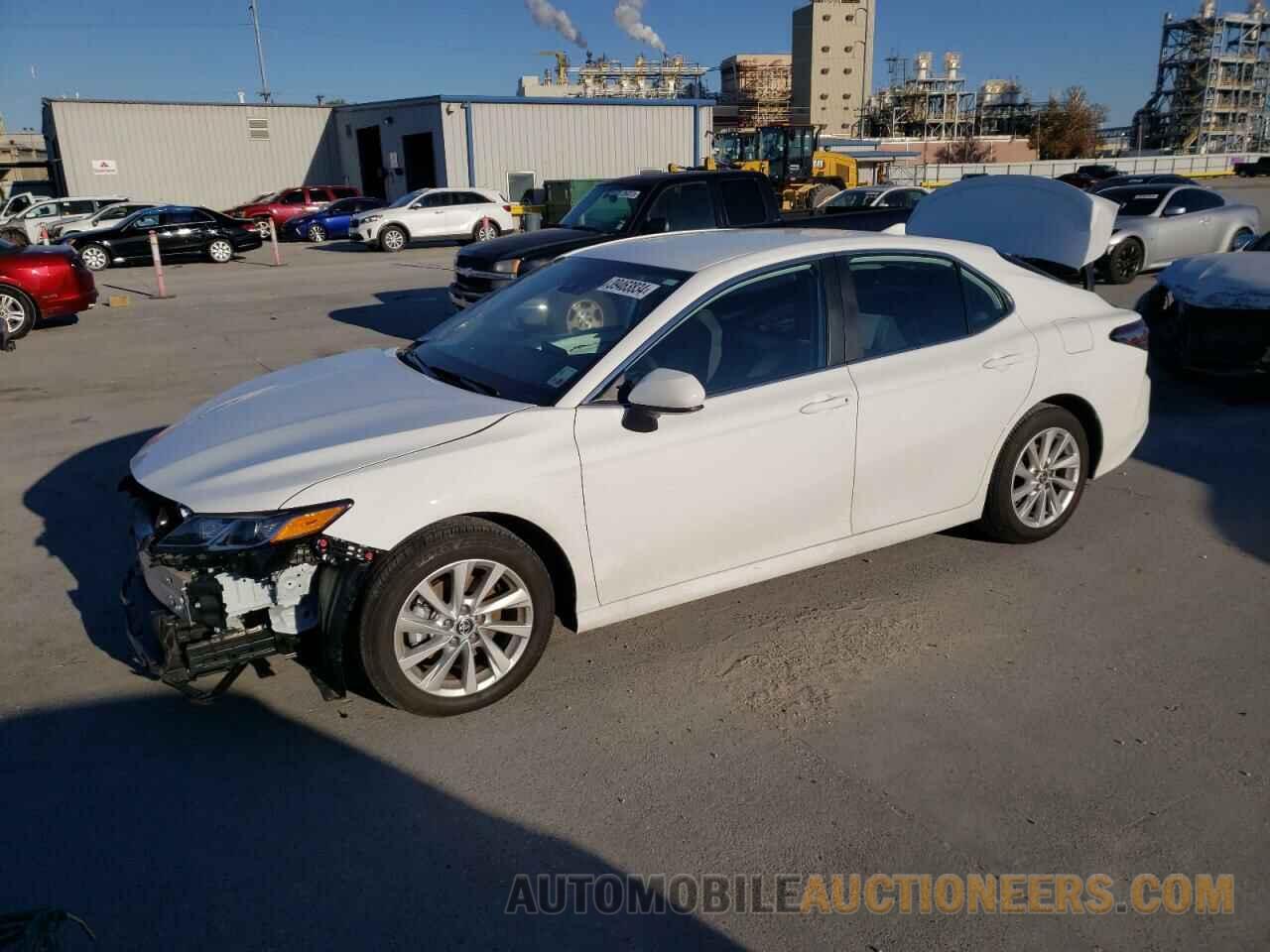 4T1C11AK3PU143314 TOYOTA CAMRY 2023