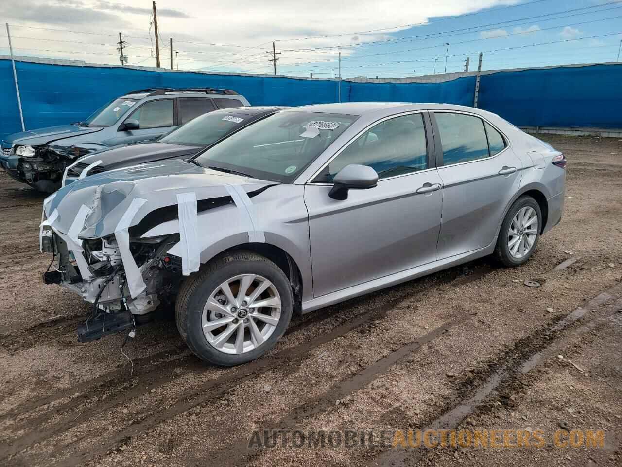 4T1C11AK3PU761944 TOYOTA CAMRY 2023