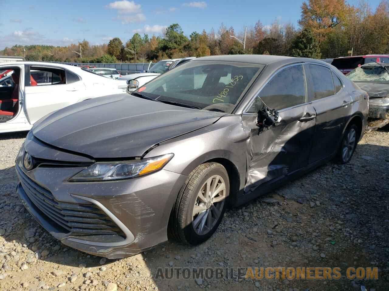 4T1C11AK3RU191656 TOYOTA CAMRY 2024