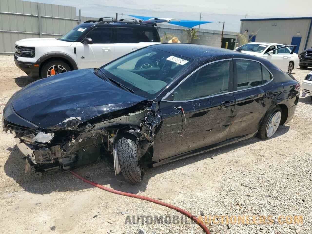 4T1C11AK3RU873131 TOYOTA CAMRY 2024