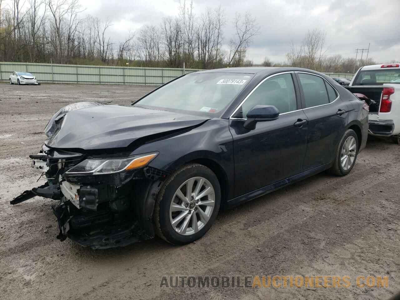 4T1C11AK4MU405398 TOYOTA CAMRY 2021