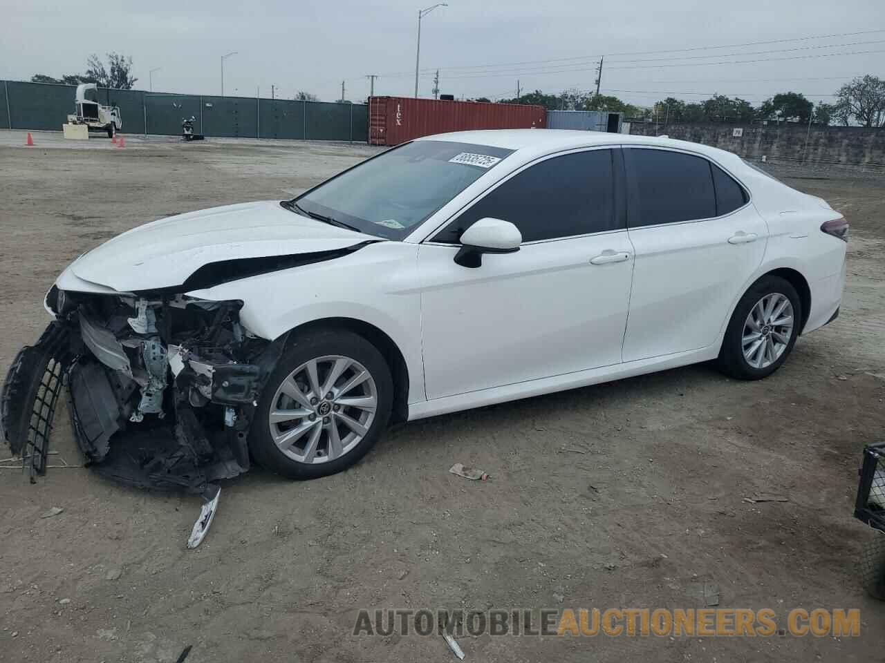 4T1C11AK4MU446839 TOYOTA CAMRY 2021