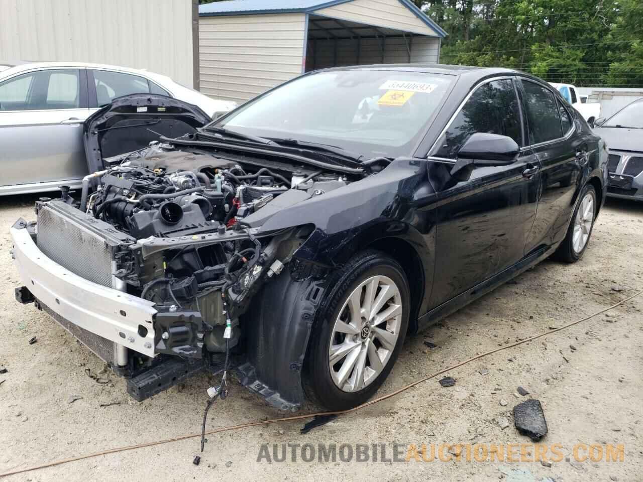 4T1C11AK4MU472678 TOYOTA CAMRY 2021