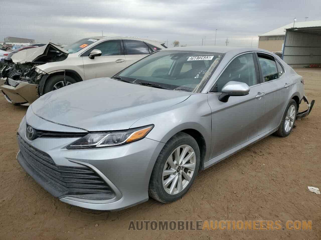 4T1C11AK4MU543376 TOYOTA CAMRY 2021