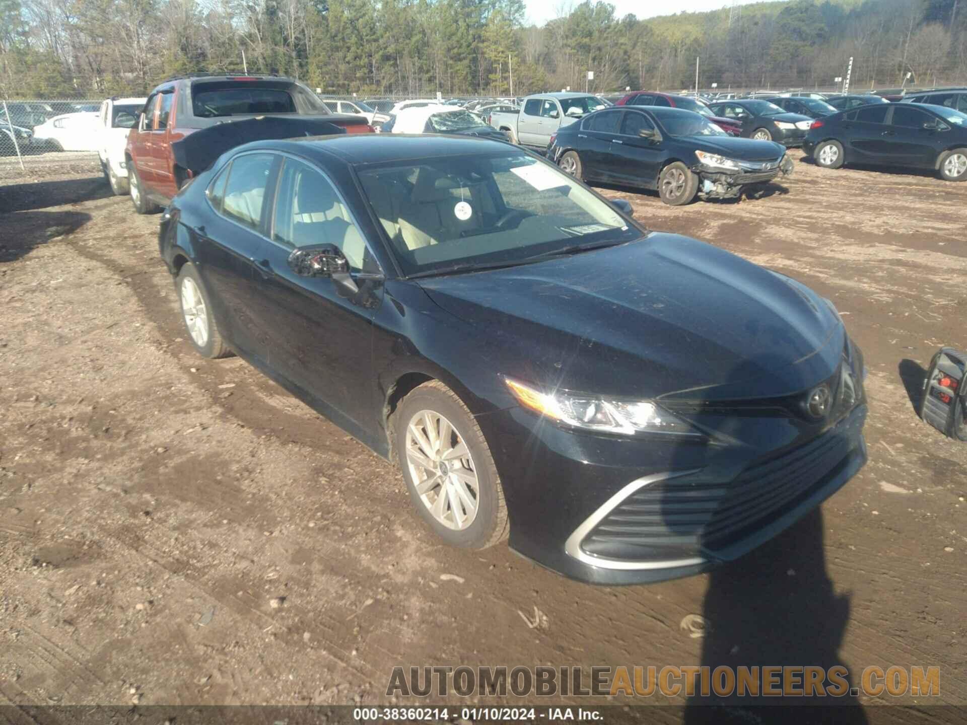 4T1C11AK4MU544950 TOYOTA CAMRY 2021