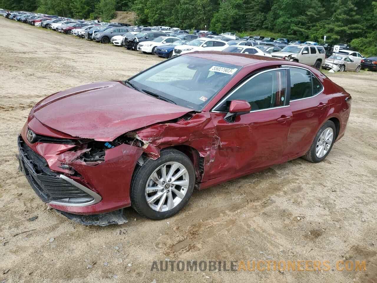 4T1C11AK4MU563739 TOYOTA CAMRY 2021