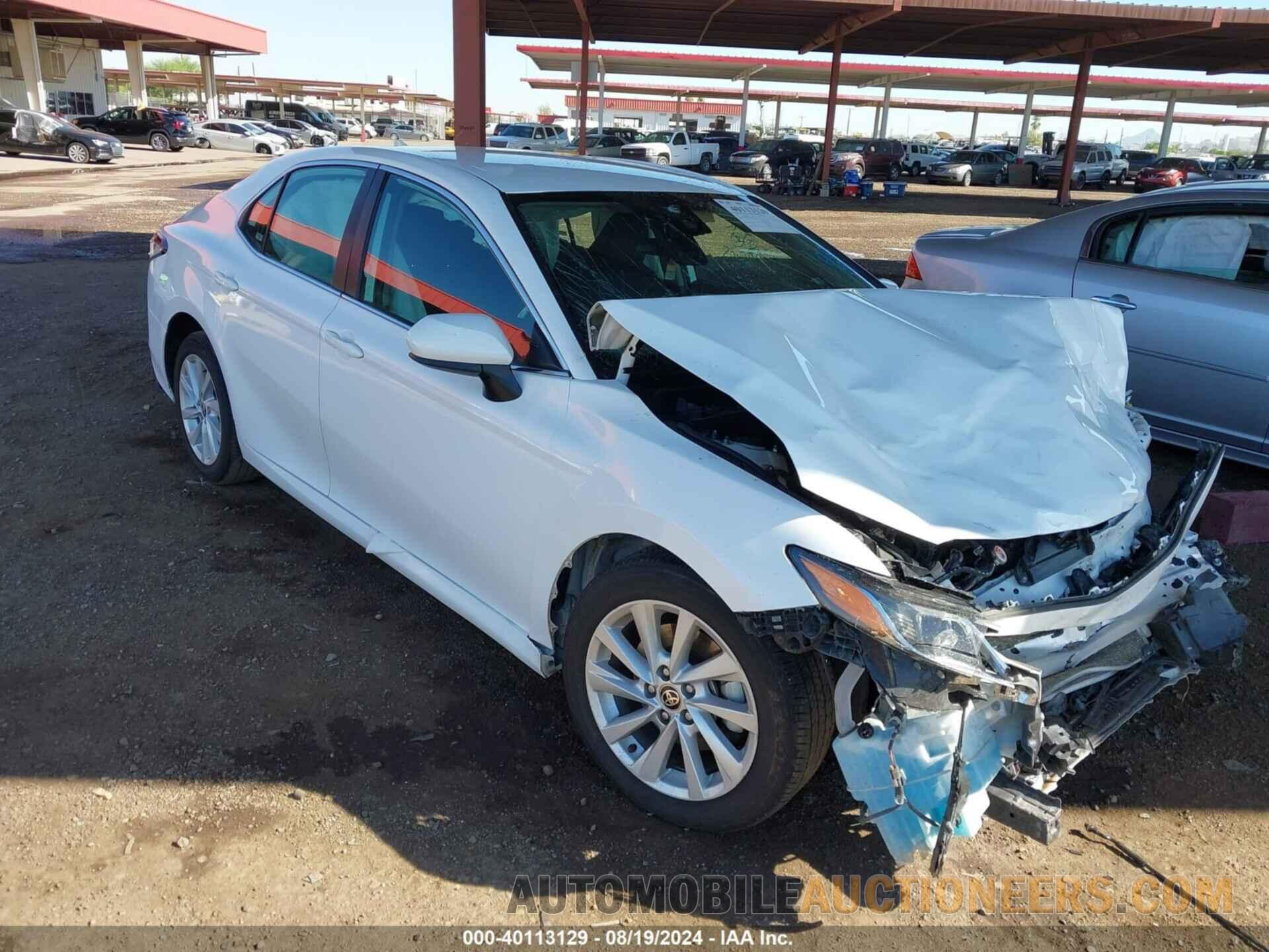 4T1C11AK4MU593548 TOYOTA CAMRY 2021