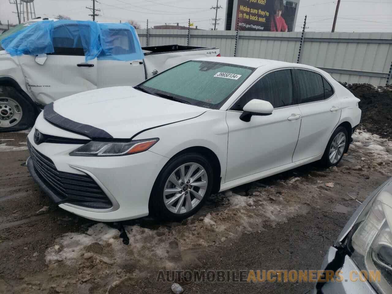 4T1C11AK4MU593677 TOYOTA CAMRY 2021