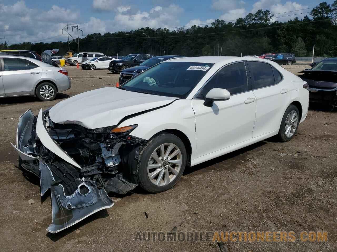 4T1C11AK4MU595526 TOYOTA CAMRY 2021