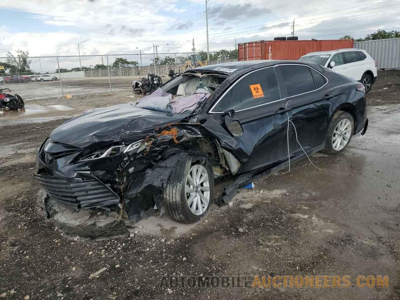 4T1C11AK4NU626730 TOYOTA CAMRY 2022