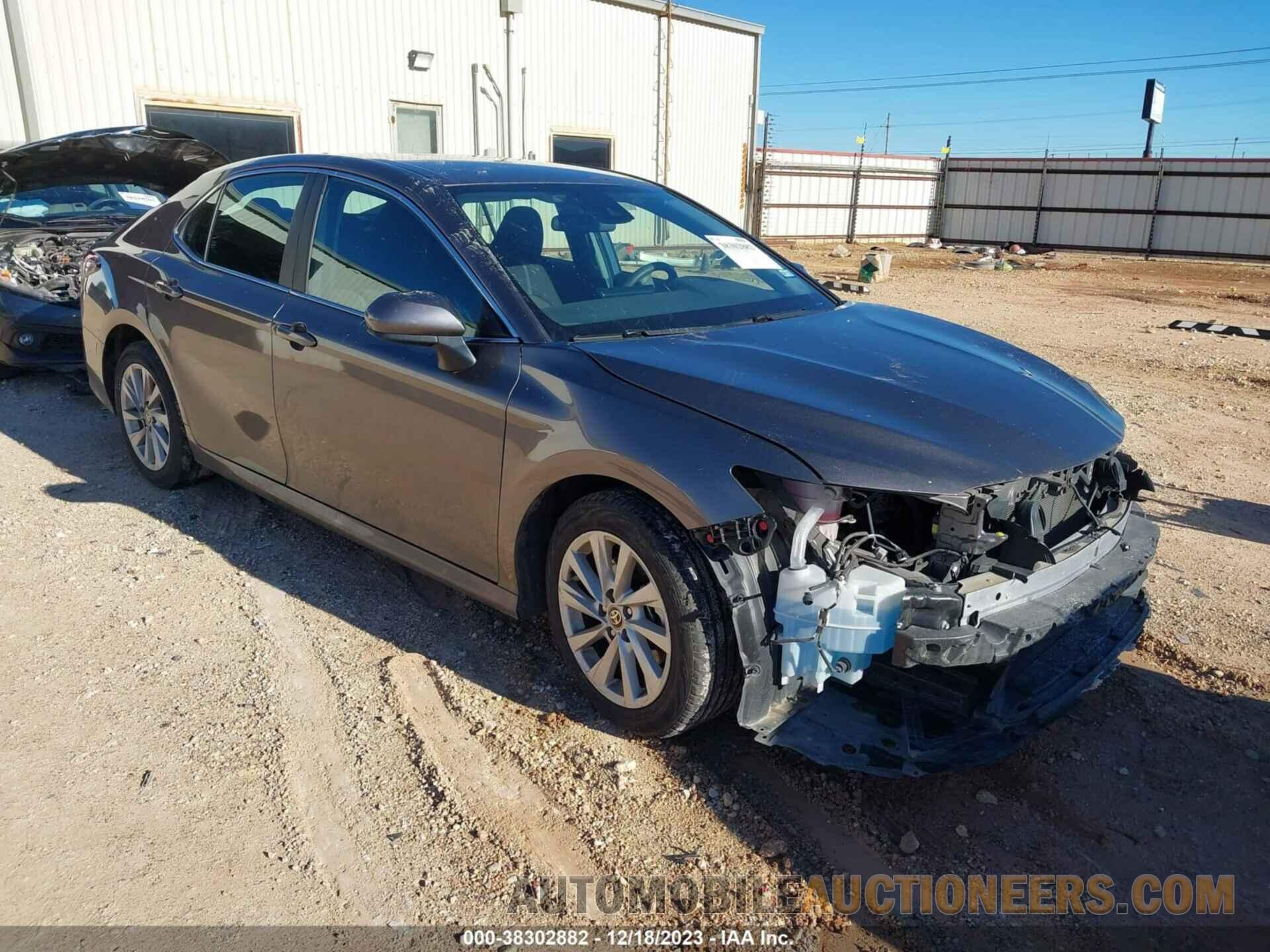 4T1C11AK4NU628848 TOYOTA CAMRY 2022