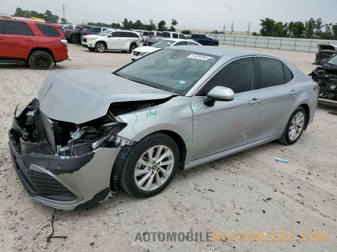 4T1C11AK4NU629160 TOYOTA CAMRY 2022