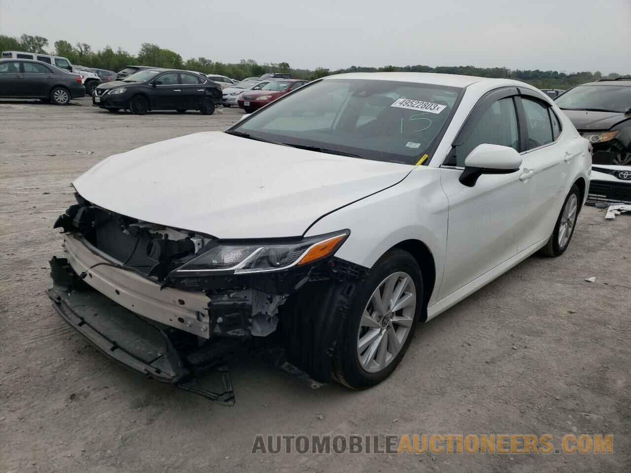 4T1C11AK4NU656164 TOYOTA CAMRY 2022