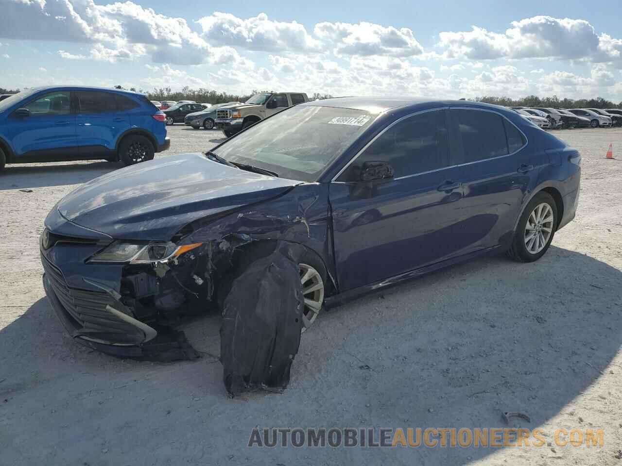 4T1C11AK4PU157030 TOYOTA CAMRY 2023