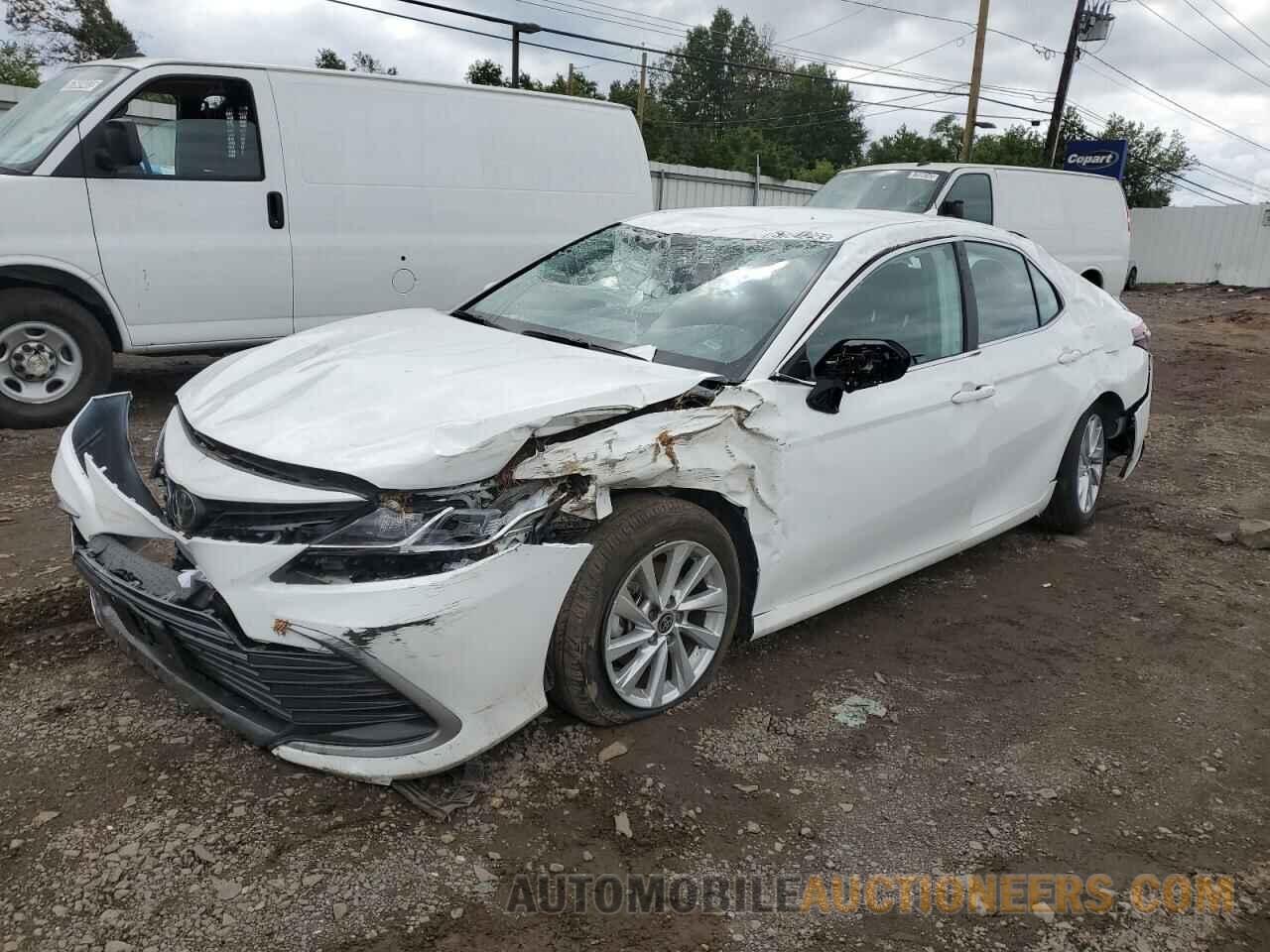 4T1C11AK4PU770216 TOYOTA CAMRY 2023