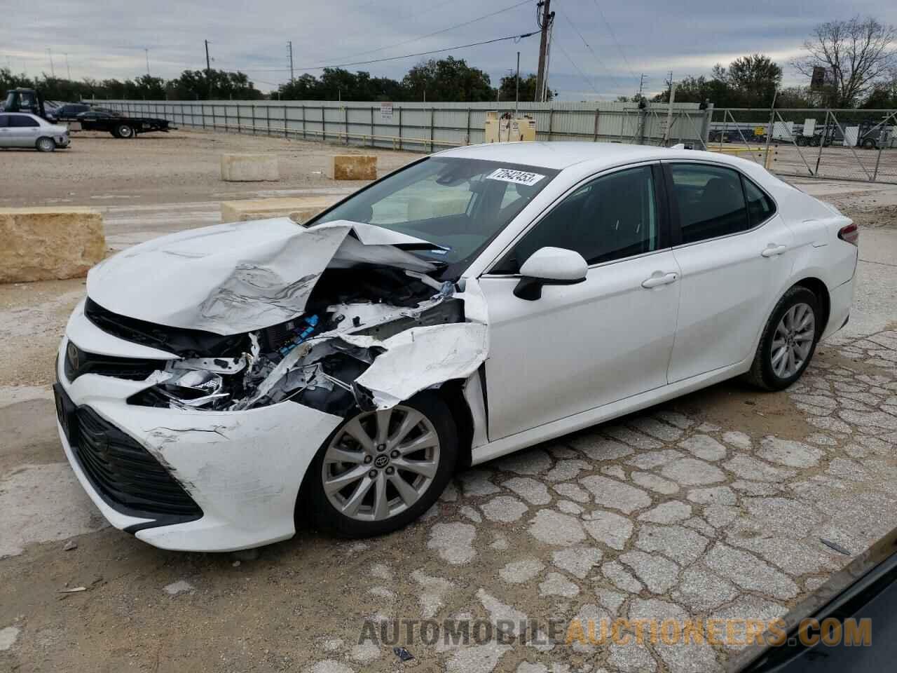 4T1C11AK5LU908596 TOYOTA CAMRY 2020