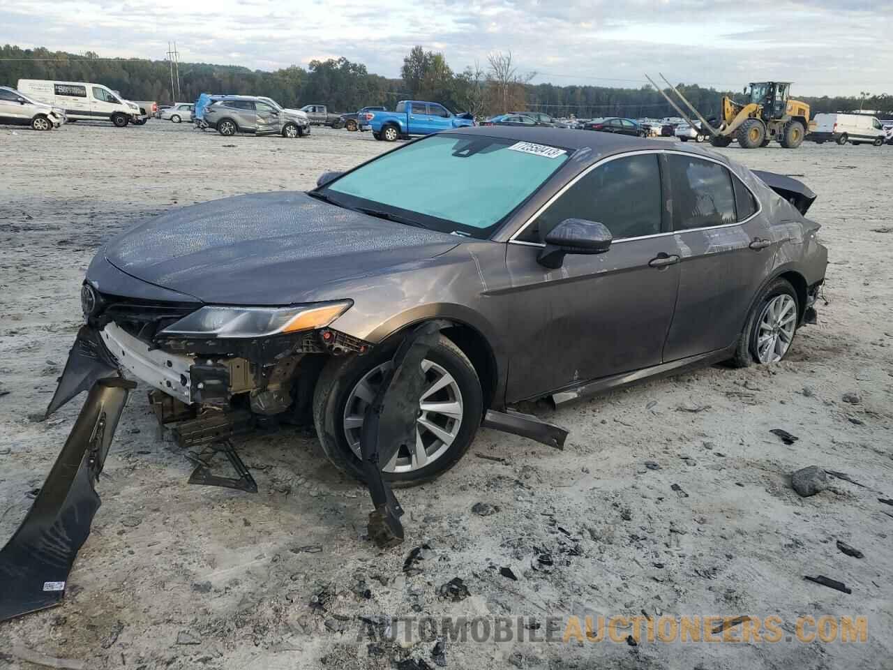 4T1C11AK5MU460068 TOYOTA CAMRY 2021