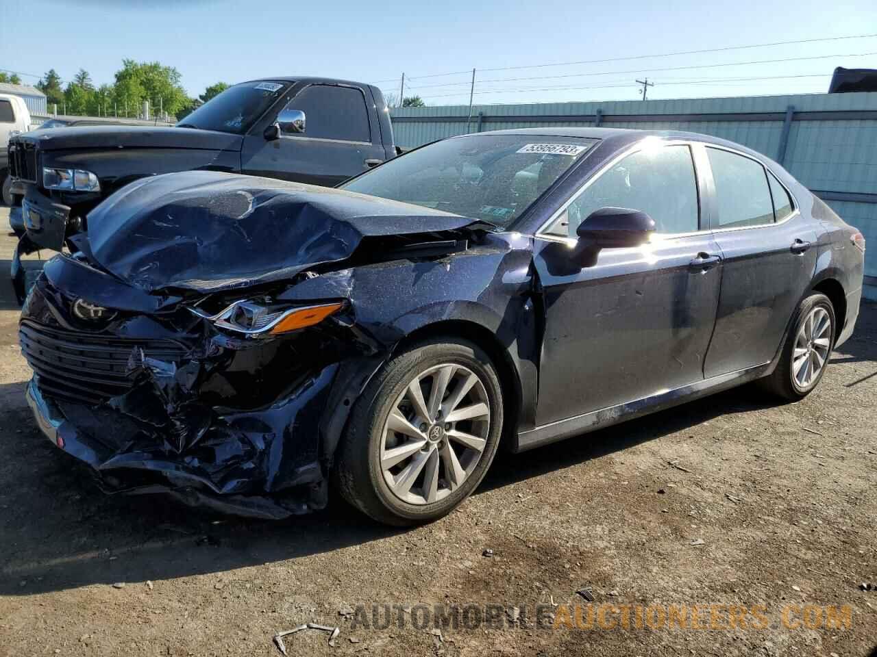 4T1C11AK5MU487755 TOYOTA CAMRY 2021