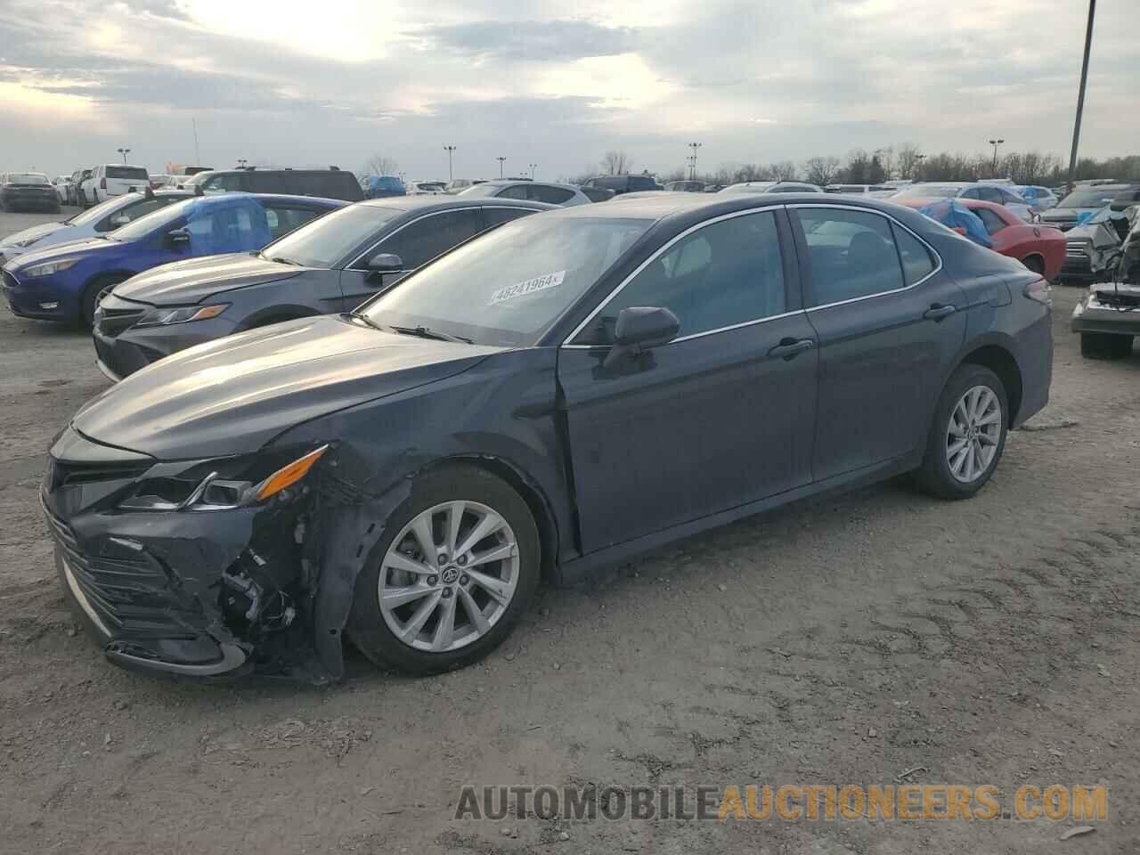 4T1C11AK5MU554595 TOYOTA CAMRY 2021