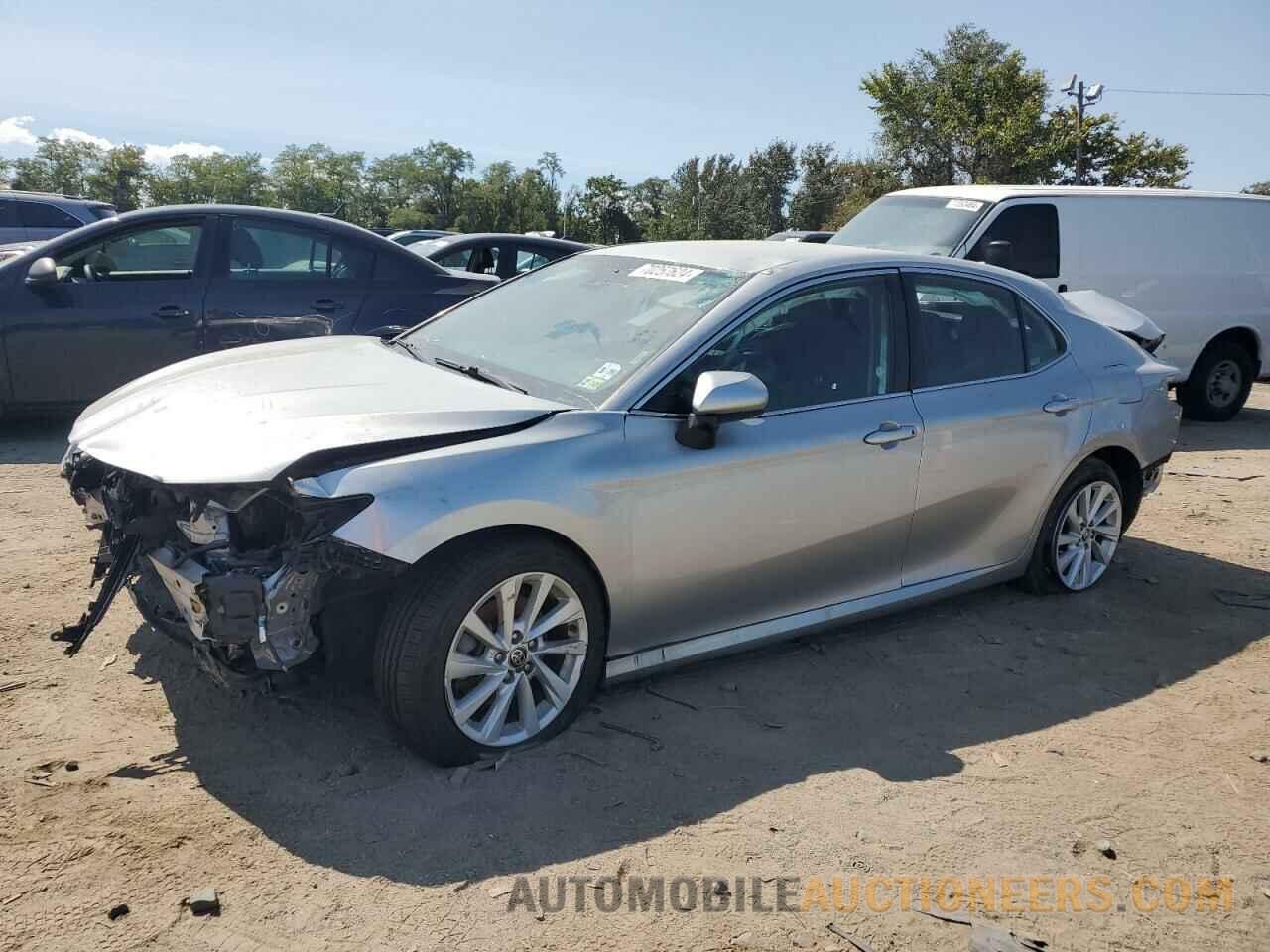 4T1C11AK5MU587502 TOYOTA CAMRY 2021