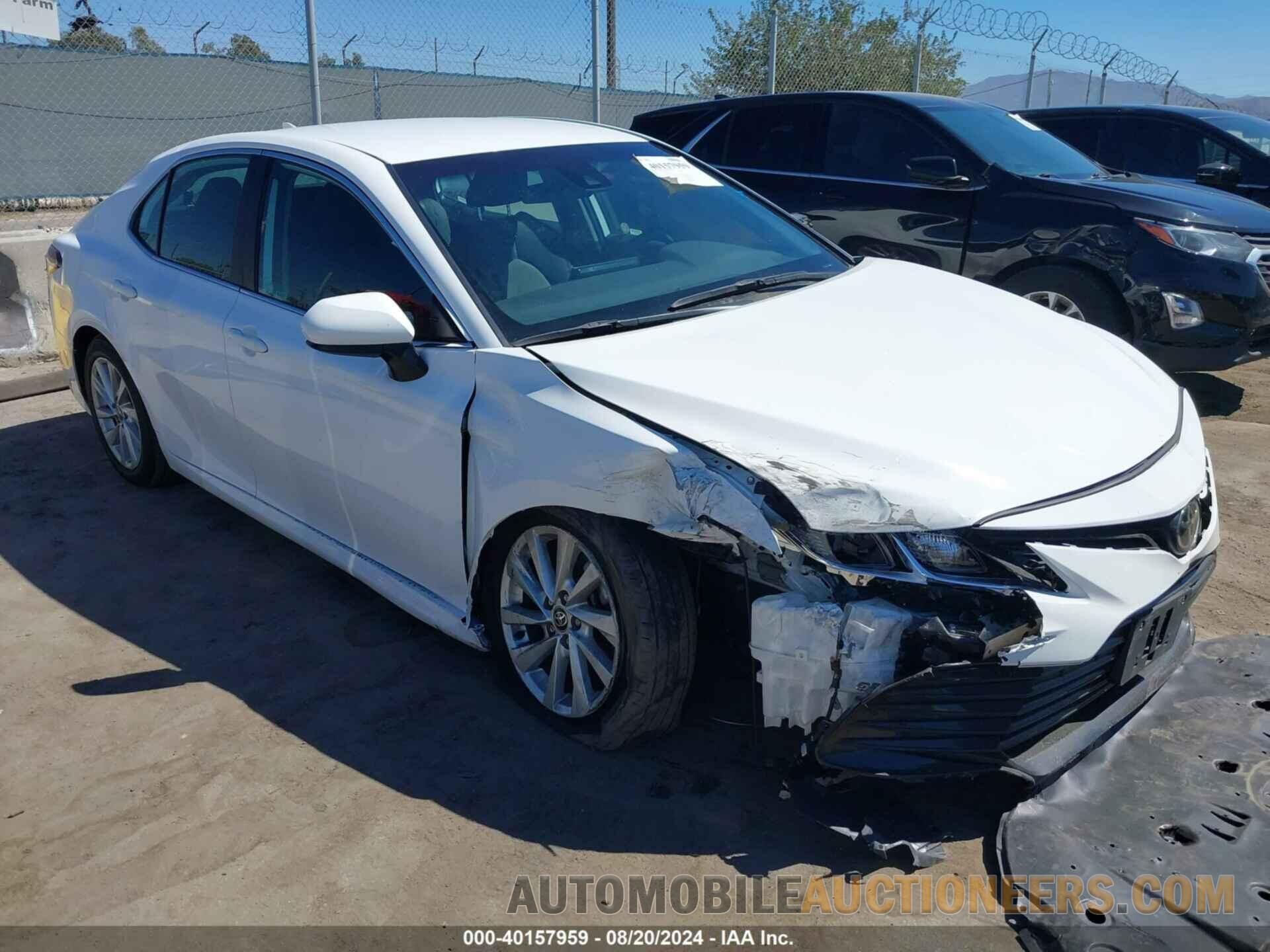 4T1C11AK5MU589945 TOYOTA CAMRY 2021