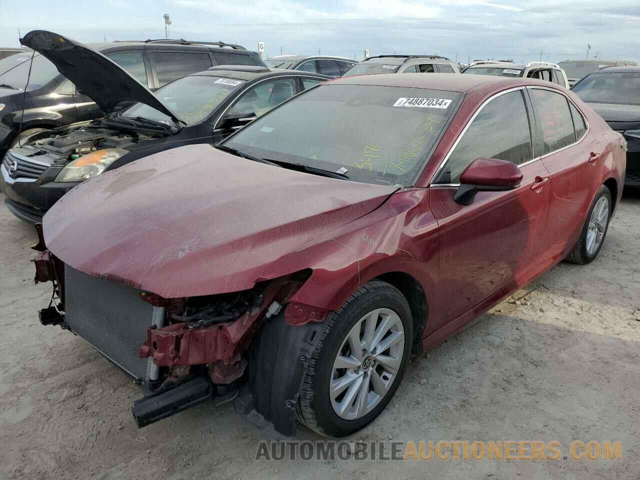 4T1C11AK5NU646095 TOYOTA CAMRY 2022