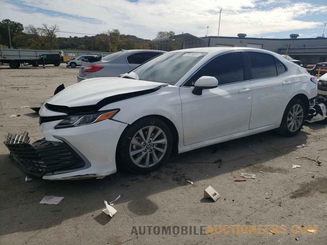 4T1C11AK5PU151009 TOYOTA CAMRY 2023