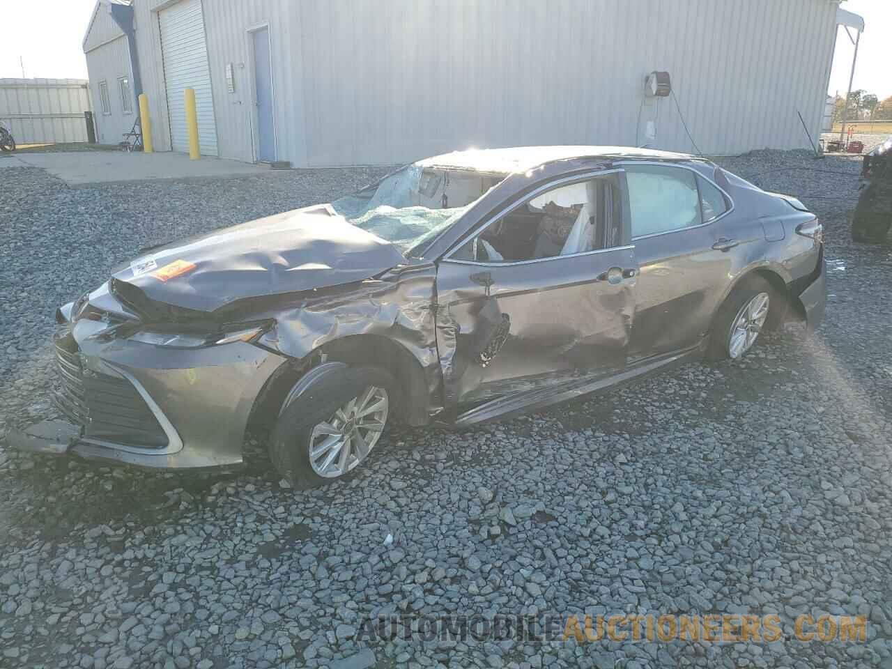 4T1C11AK5PU180381 TOYOTA CAMRY 2023