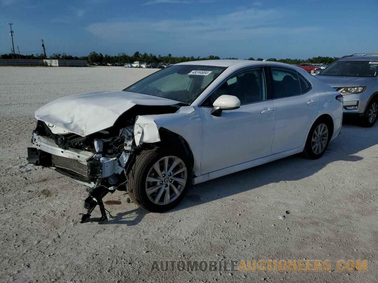 4T1C11AK5PU807757 TOYOTA CAMRY 2023