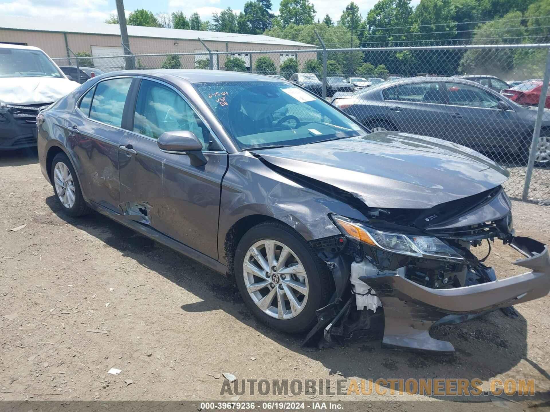 4T1C11AK5PU817852 TOYOTA CAMRY 2023