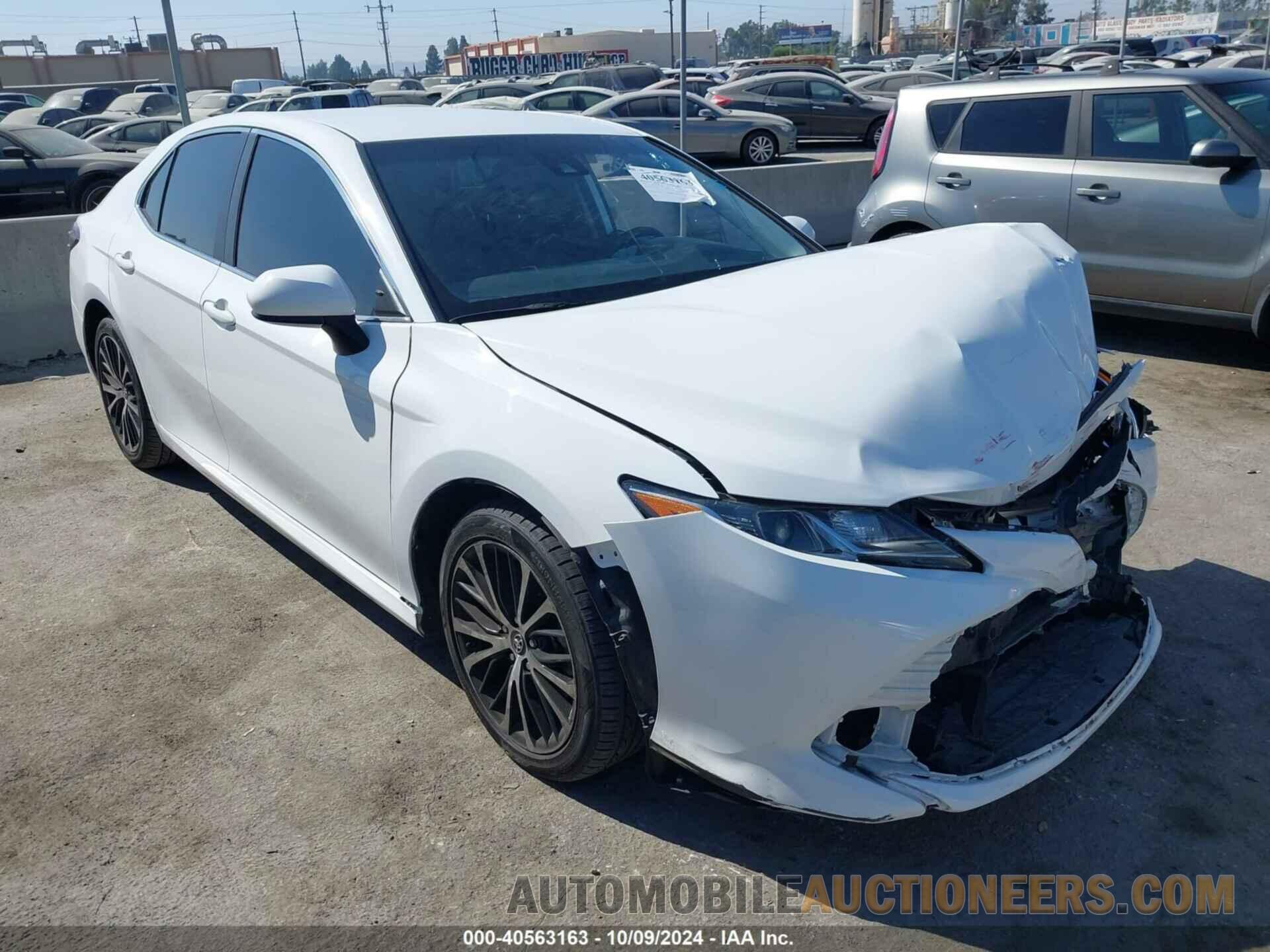 4T1C11AK6LU360897 TOYOTA CAMRY 2020