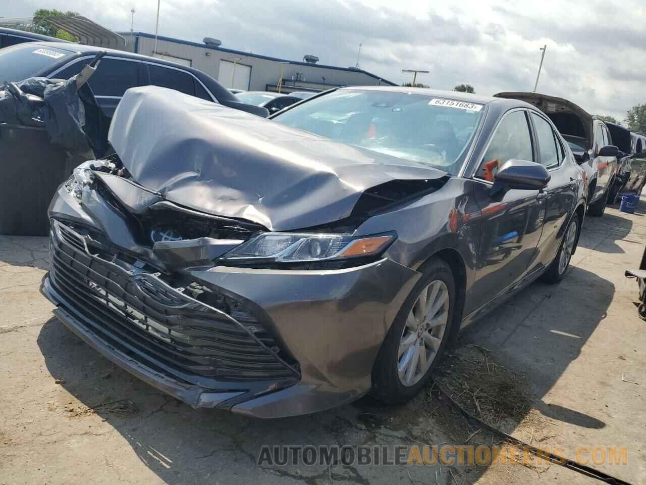 4T1C11AK6LU370880 TOYOTA CAMRY 2020