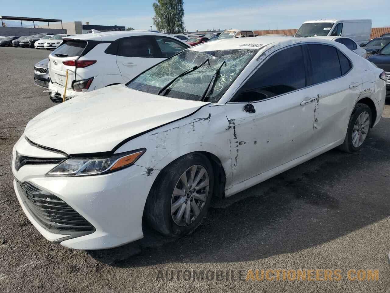 4T1C11AK6LU915637 TOYOTA CAMRY 2020