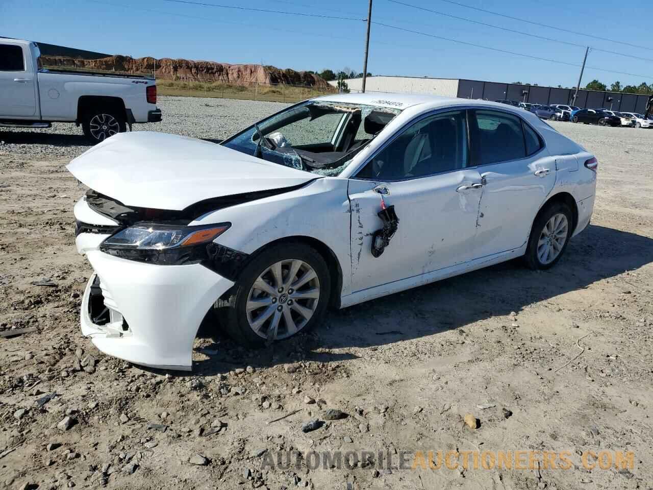 4T1C11AK6LU944667 TOYOTA CAMRY 2020