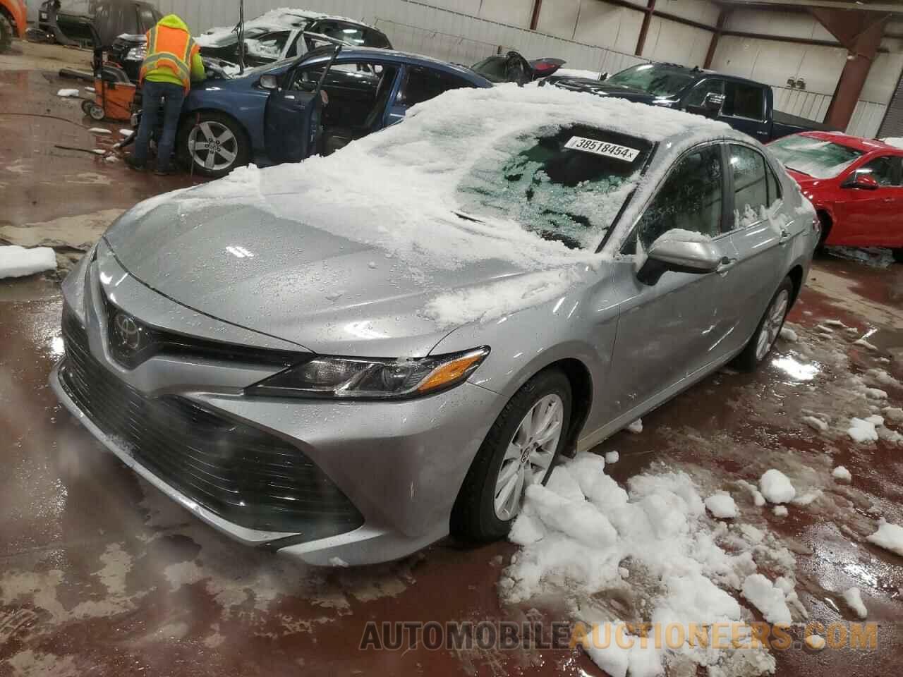 4T1C11AK6LU990838 TOYOTA CAMRY 2020