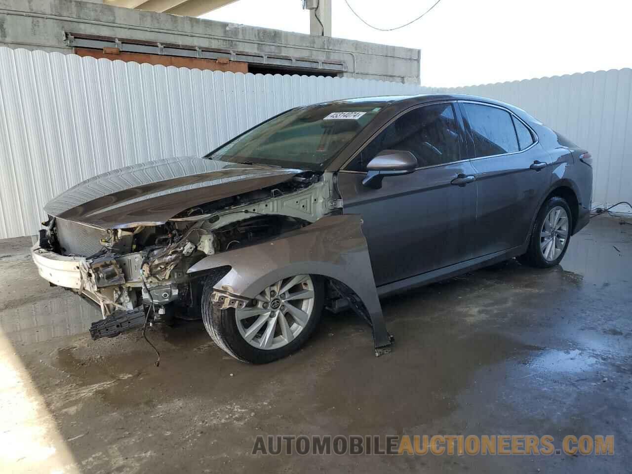 4T1C11AK6MU451685 TOYOTA CAMRY 2021