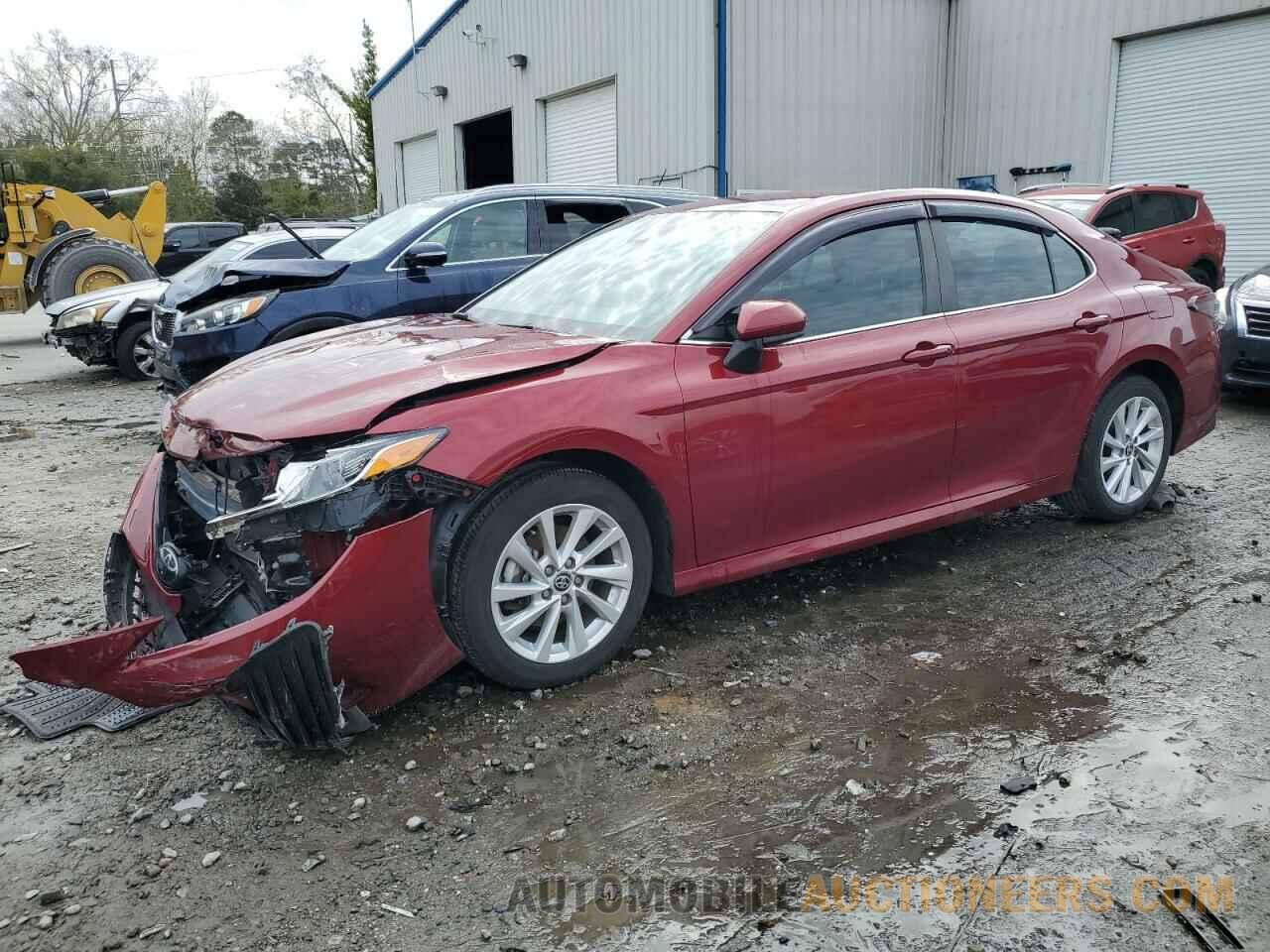 4T1C11AK6MU455705 TOYOTA CAMRY 2021