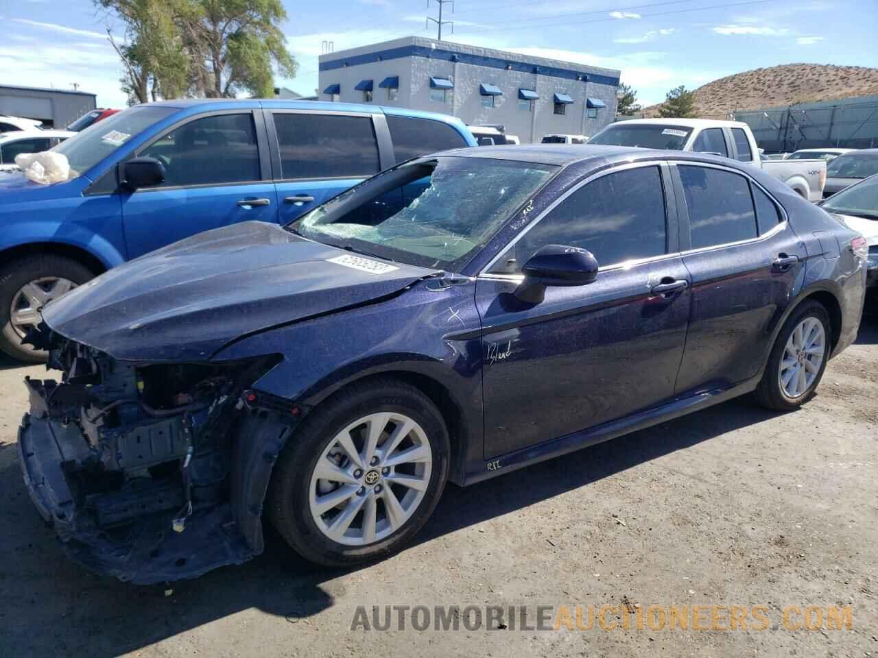 4T1C11AK6MU465229 TOYOTA CAMRY 2021