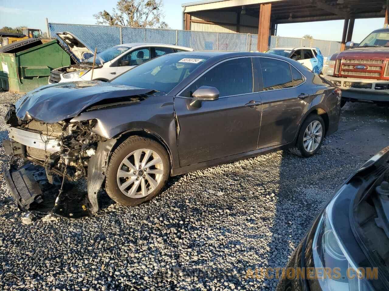 4T1C11AK6MU590361 TOYOTA CAMRY 2021