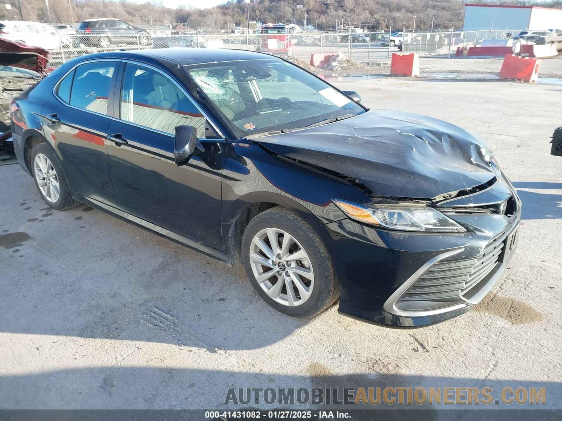 4T1C11AK6MU594202 TOYOTA CAMRY 2021