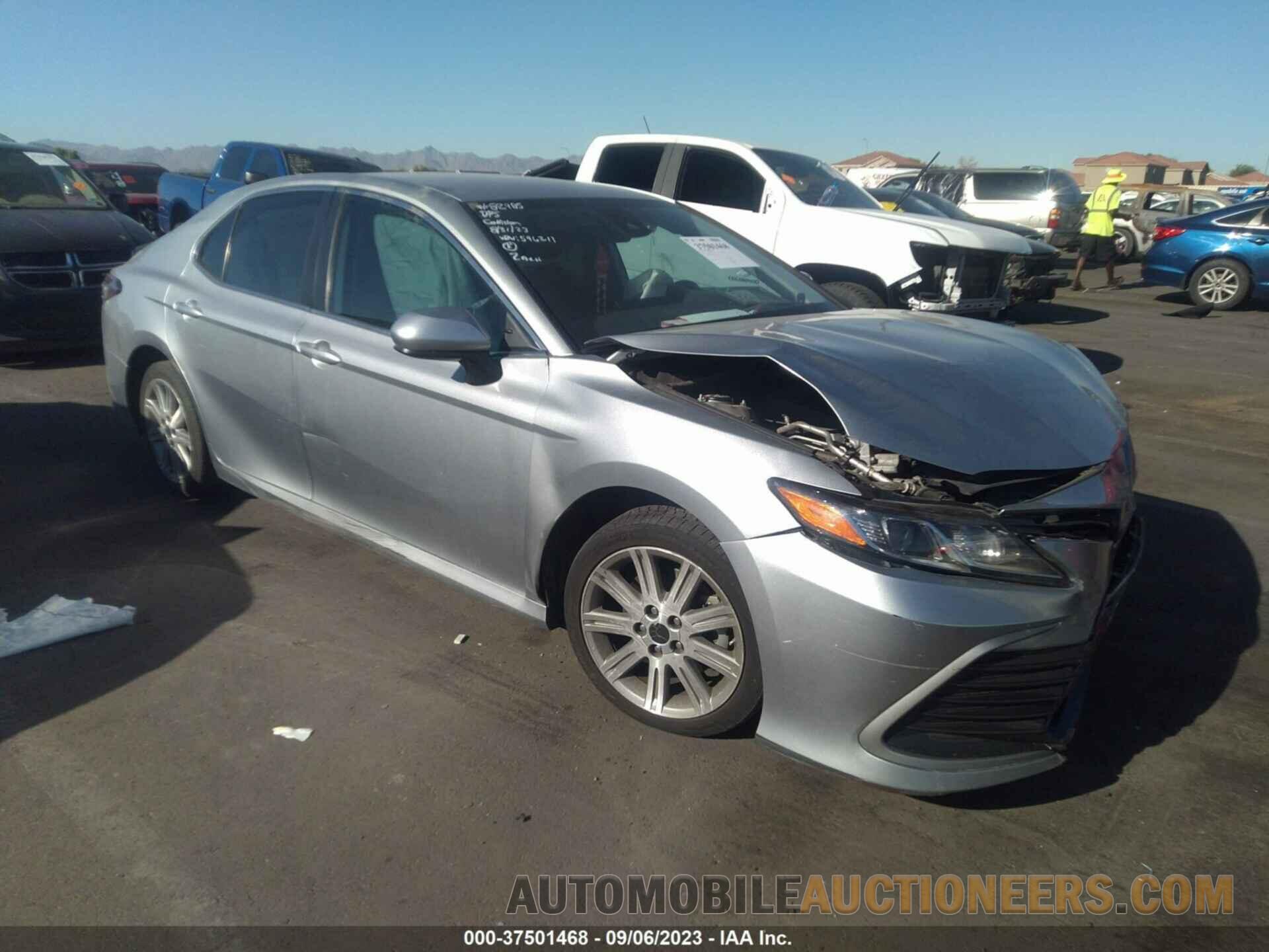 4T1C11AK6MU596211 TOYOTA CAMRY 2021