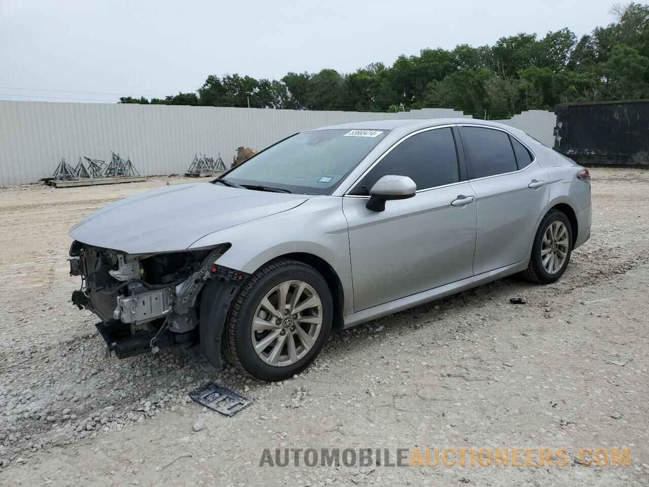 4T1C11AK6MU604937 TOYOTA CAMRY 2021