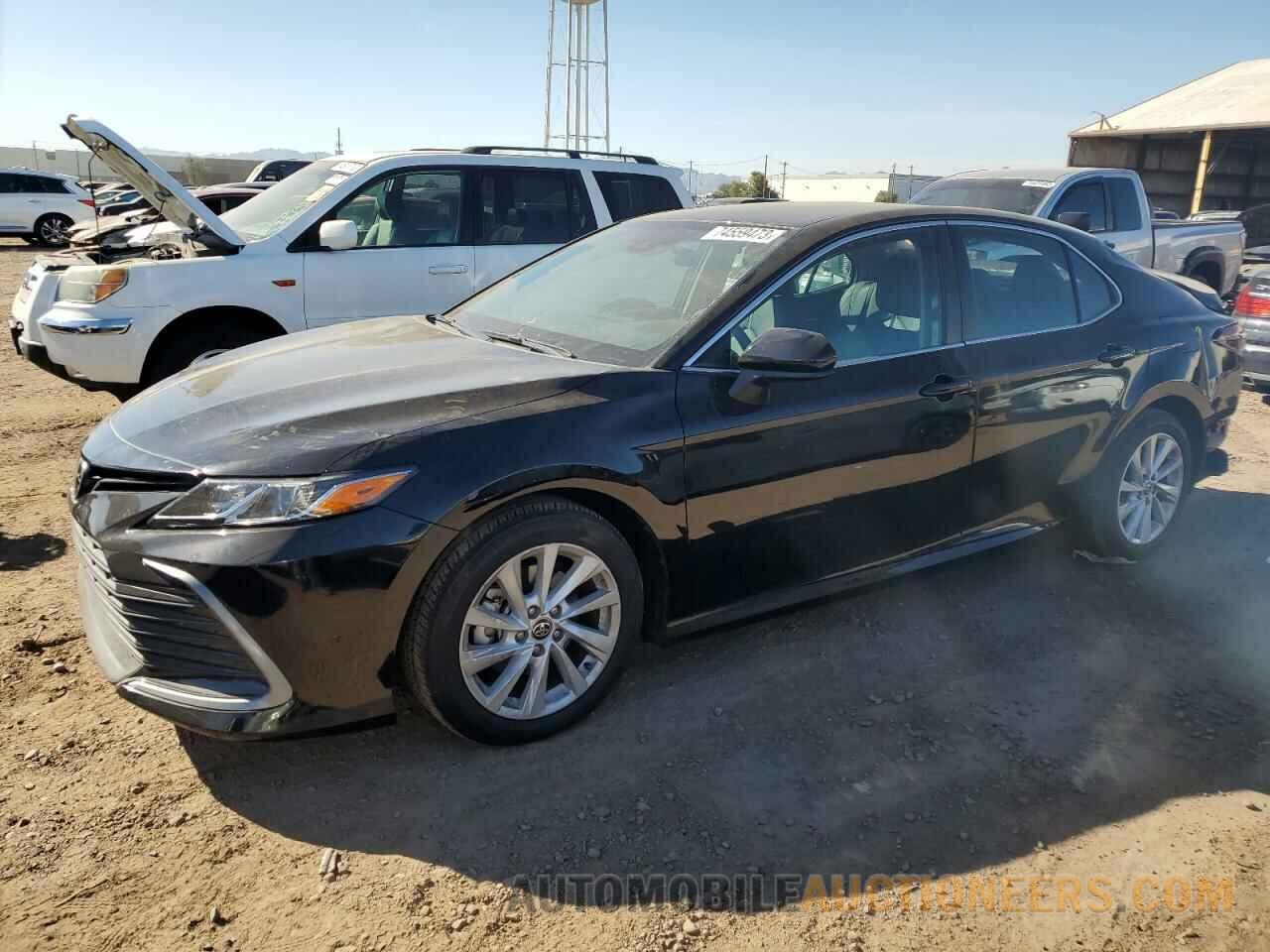 4T1C11AK6NU059128 TOYOTA CAMRY 2022