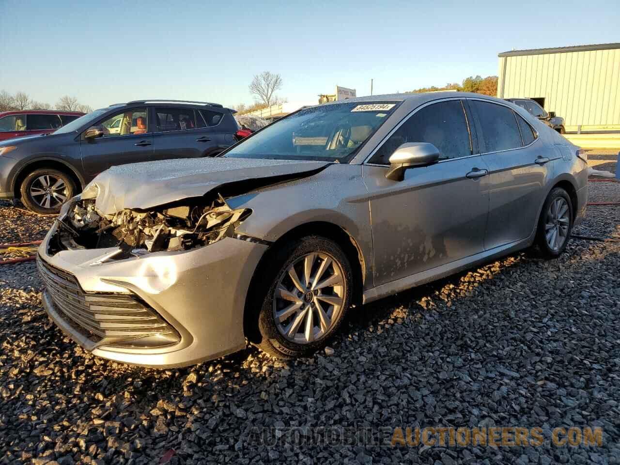 4T1C11AK6NU072218 TOYOTA CAMRY 2022