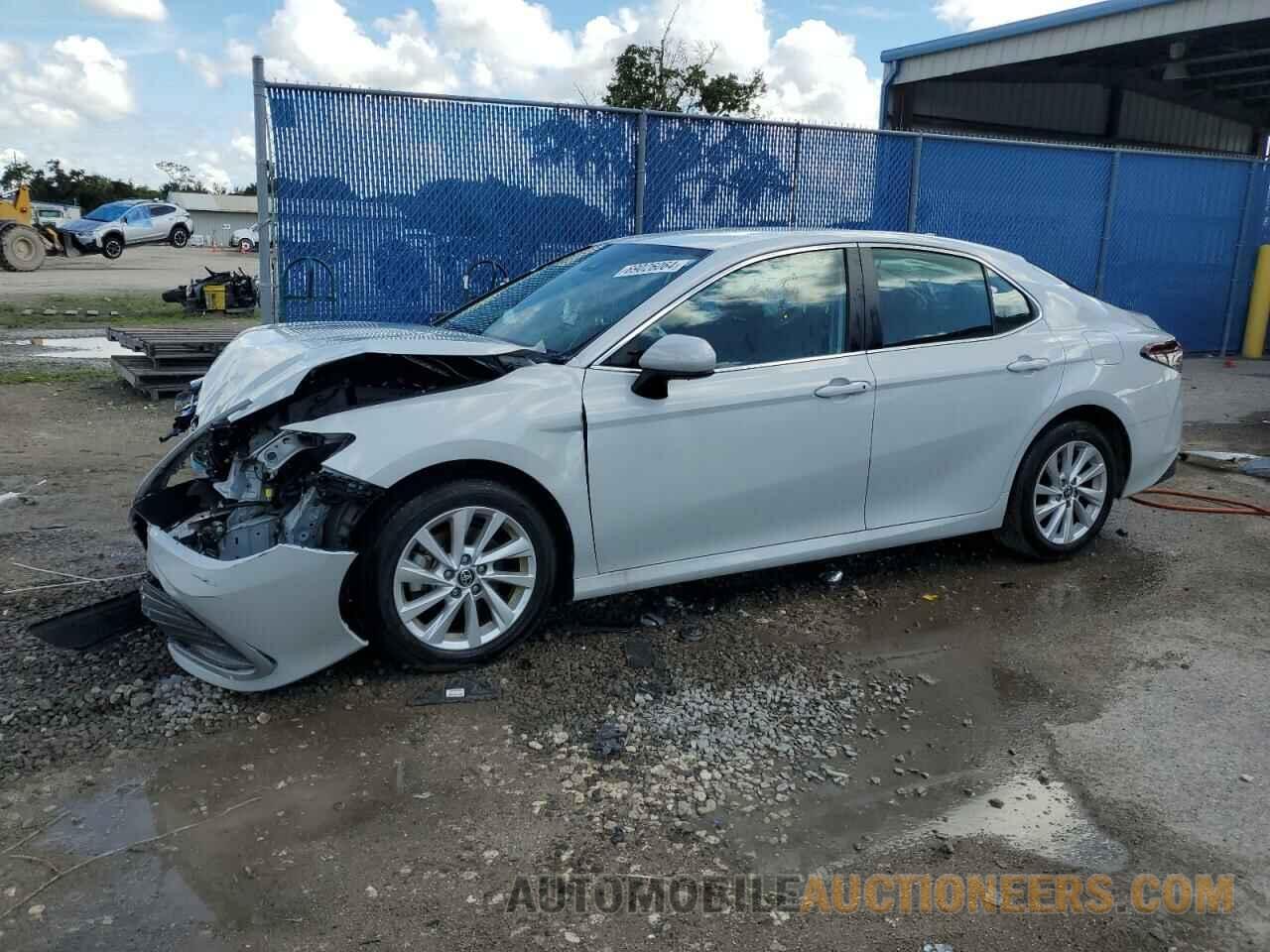 4T1C11AK6PU083108 TOYOTA CAMRY 2023