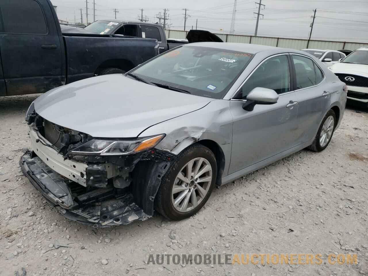 4T1C11AK6PU128323 TOYOTA CAMRY 2023